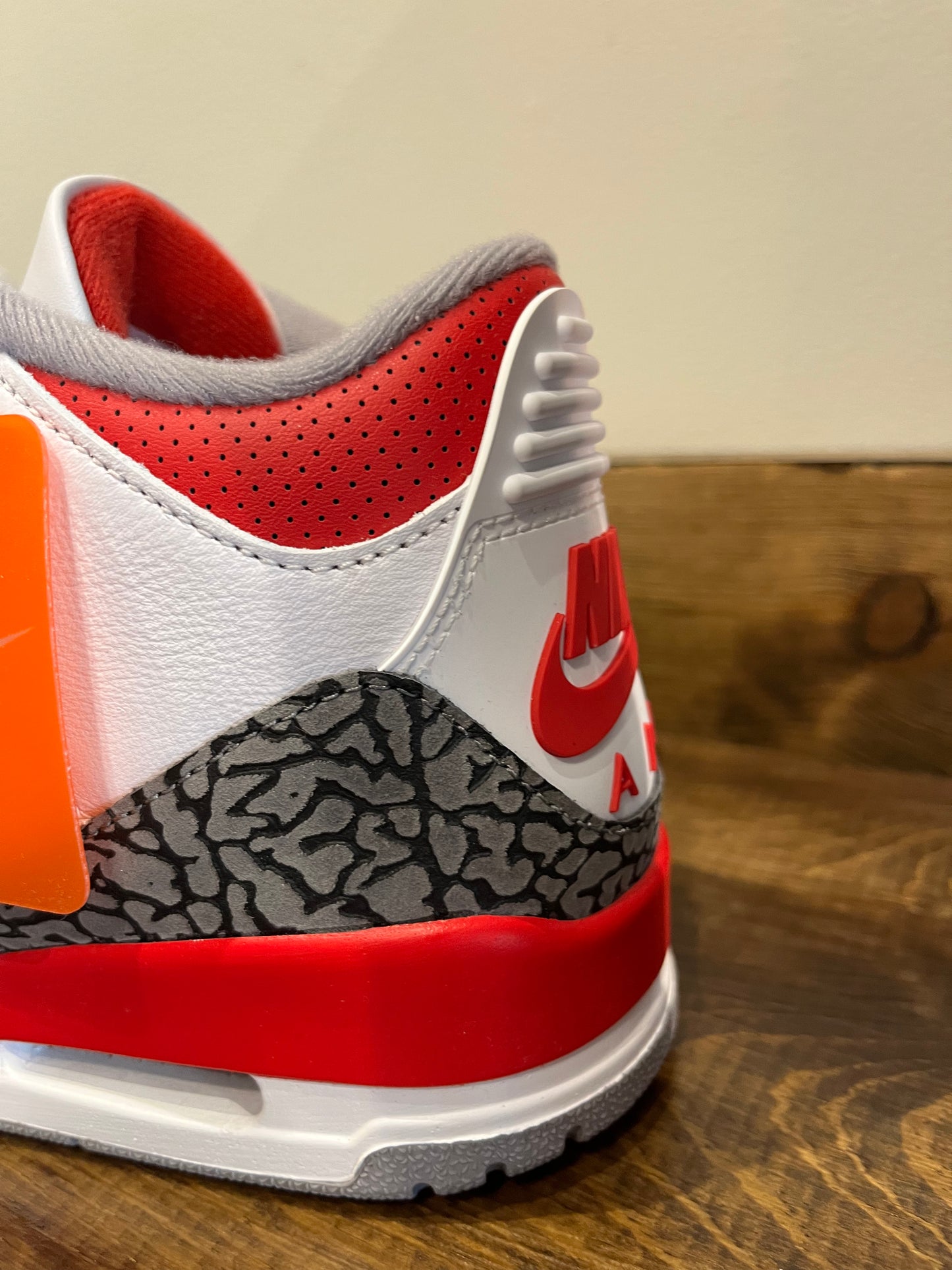 Nike Jordan Retro 3 Fire Red, 9